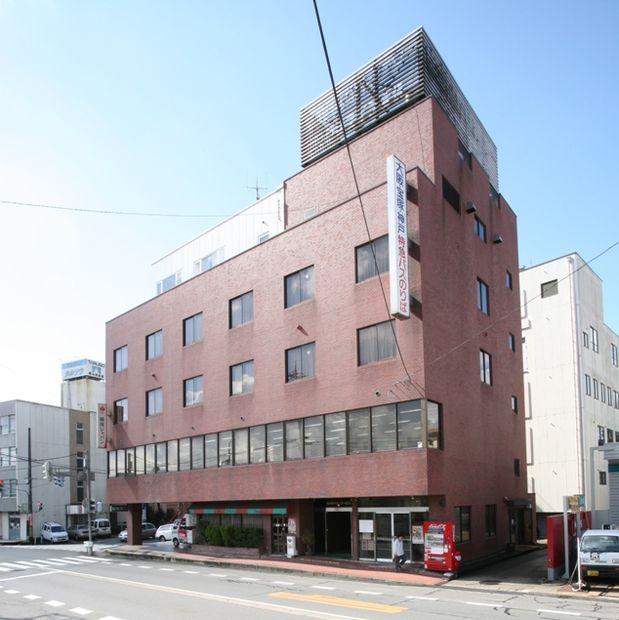 main_image