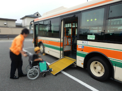 バス教室の様子